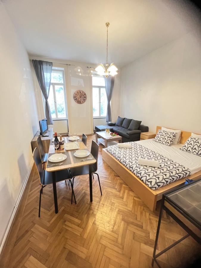 Plener Paradise Viena Exterior foto